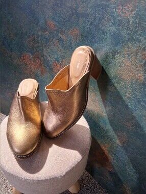 Hush Puppies-Bounce- Gold Women’s Slip-On Mules Soft Foam